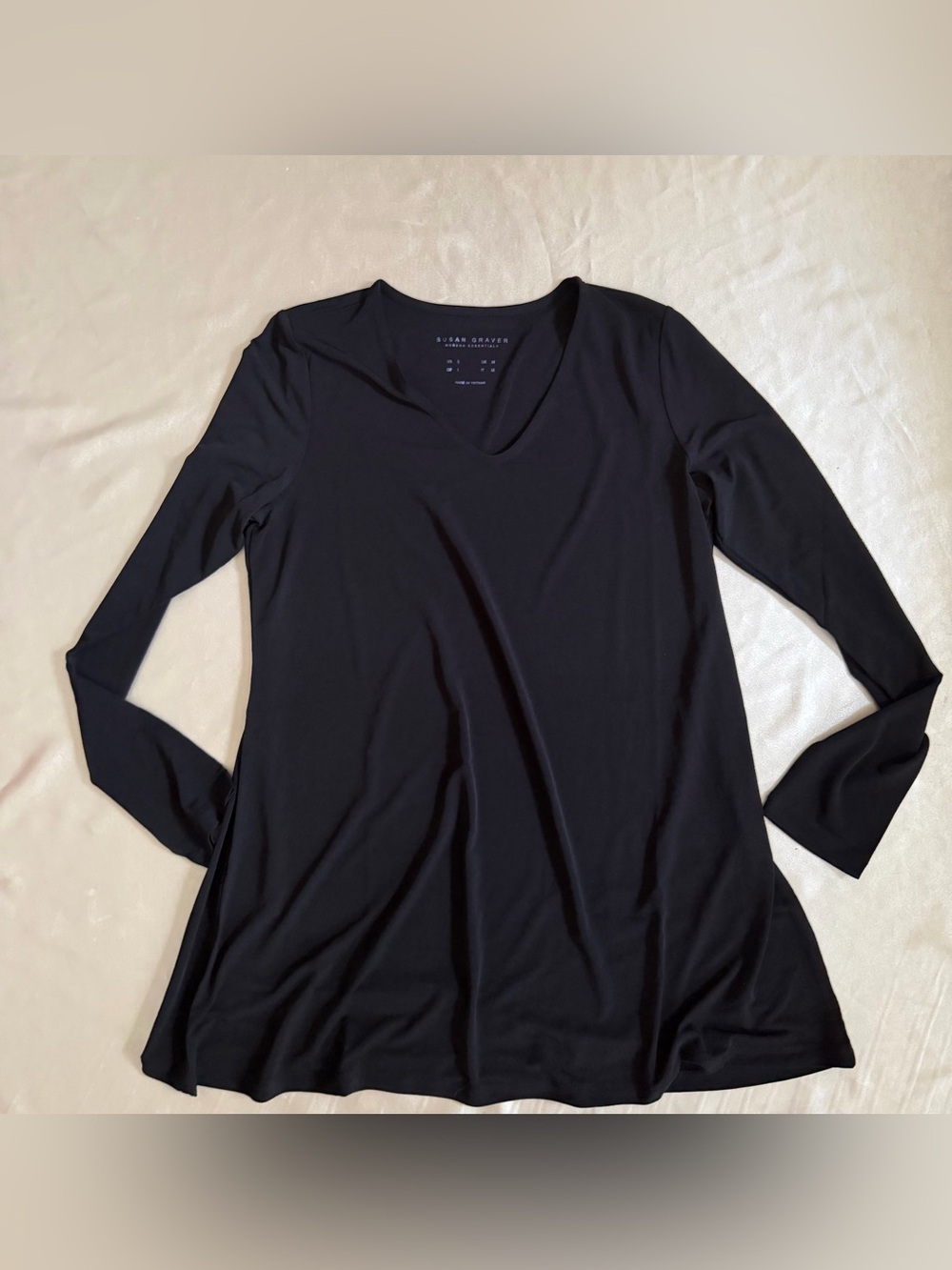 Susan Graver Modern Essentials Regular Liquid Knit Tunic Small A463114